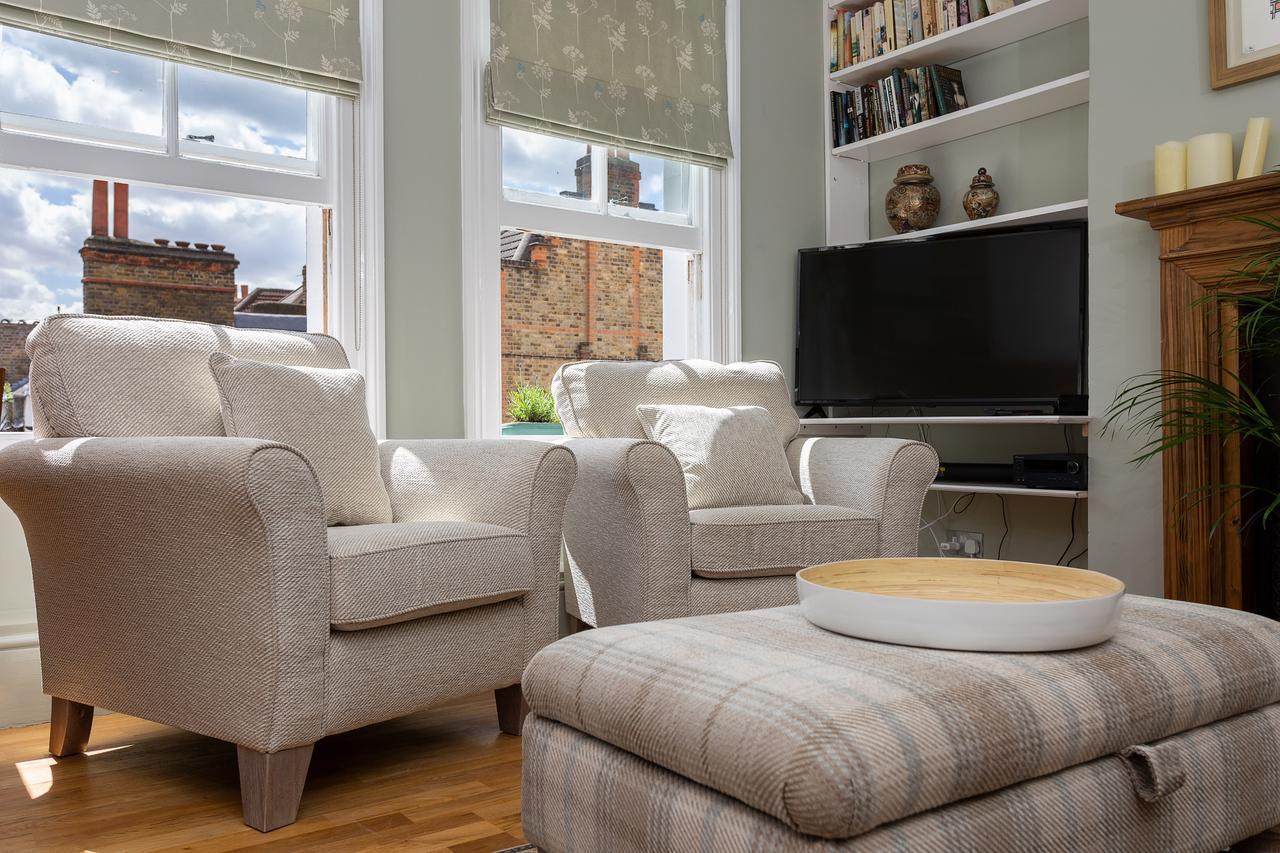 Quaint 2 Bedroom Flat - 9 Minutes Walk To Vauxhall Tube 伦敦 外观 照片